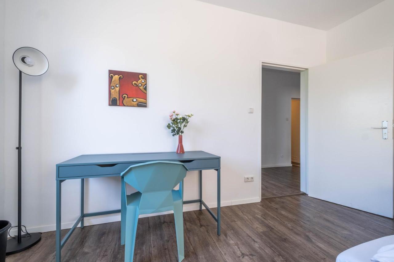 Spacious Flat Karlsruhe Esterno foto