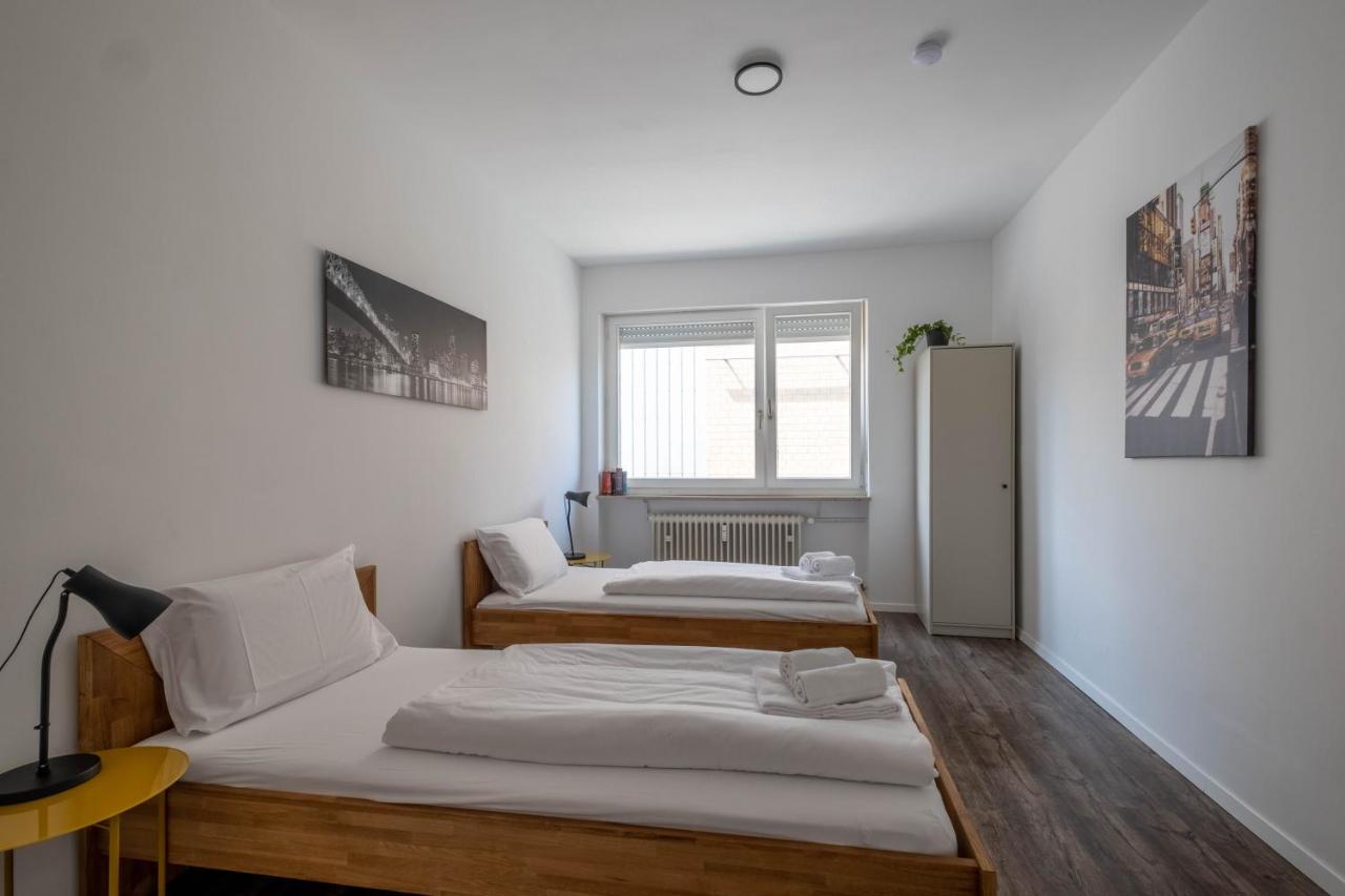 Spacious Flat Karlsruhe Esterno foto